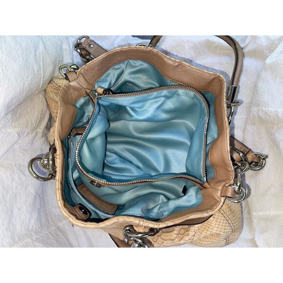 Coach Limited Edition Vintage Madison Embossed Tan Python Leather Shoulder Bag - Picture 11 of 12